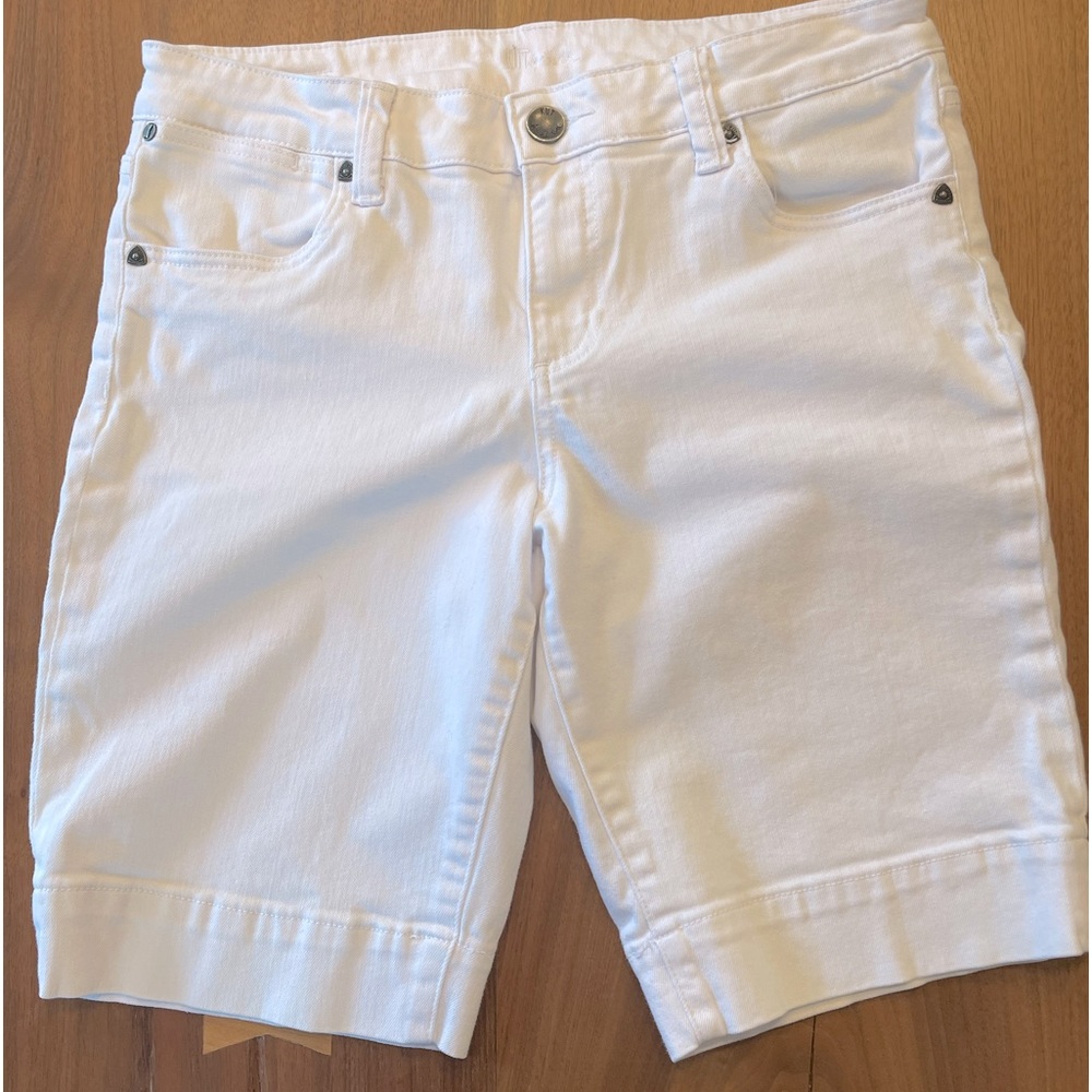 White KUT Denim Jean shorts, size 10